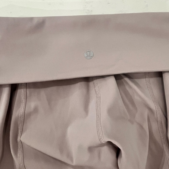 Lululemon Wunder Under Crop High-Rise *Roll Down Scallop Full-On Luxtreme 23" - Picture 3 of 6